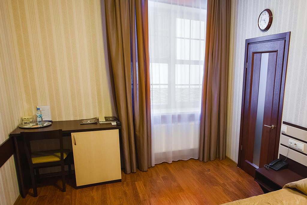 Park Hotel Harkov Kültér fotó